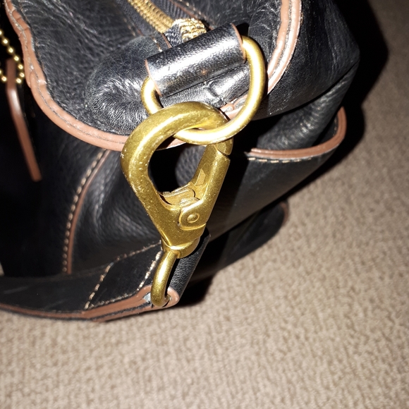 FOSSIL LEATHER BRIEFCASE - Picture 2 of 6